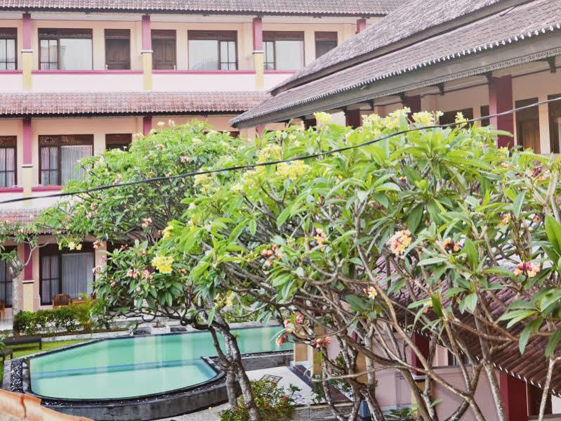 Pesona Beach Inn Kuta Lombok Exterior foto